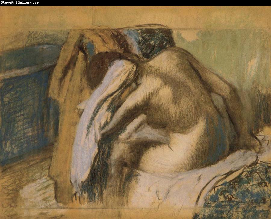 Edgar Degas Woman drying her hair after the bath